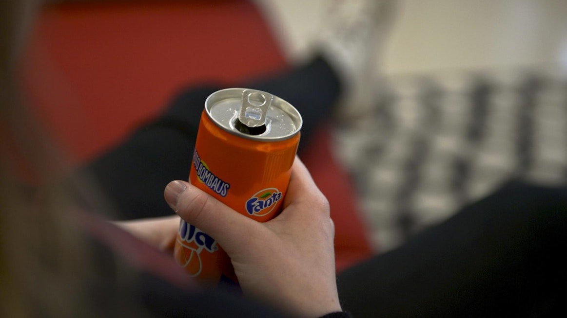 Suomalaisten sokerin käyttö on vähentynyt entisestään viimeisten kymmenen vuoden aikana. LEHTIKUVA / EMMI KORHONEN