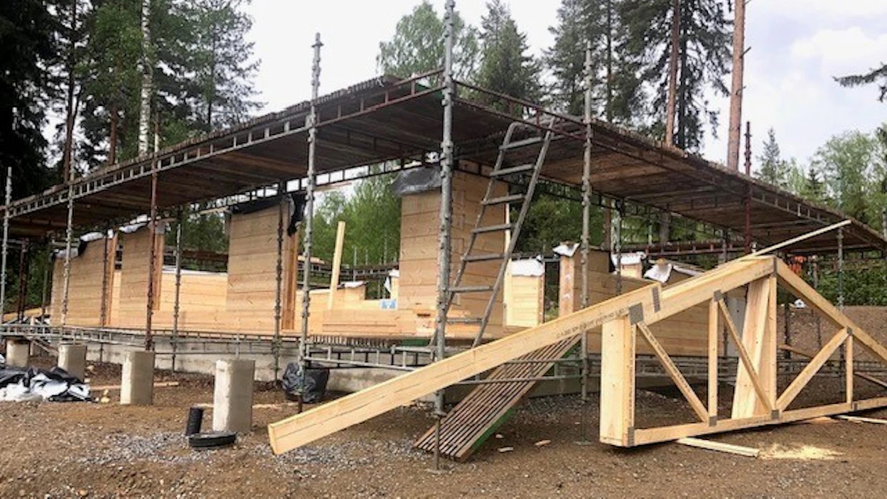 Asuntolainan saaminen etenkin uuden asunnon rakentamista varten on muuttunut entistä vaikeammaksi varsinkin maaseudulla.
