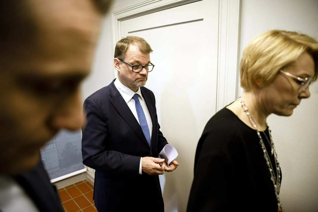 Pääministeri Juha Sipilä (kesk.) ilmoitti maaliskuussa pyytäneensä presidentiltä hallituksen eroa sote-uudistuksen kaatumisen takia. LEHTIKUVA / SEPPO SAMULI