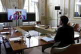 Ranskan presidentti Emmanuel Macron ja Saksan liittokansleri Olaf Scholz keskustelivat 8. marraskuuta videoyhteydellä Kiinan johtajan Xi Jinpingin kanssa Ukrainan sodasta.