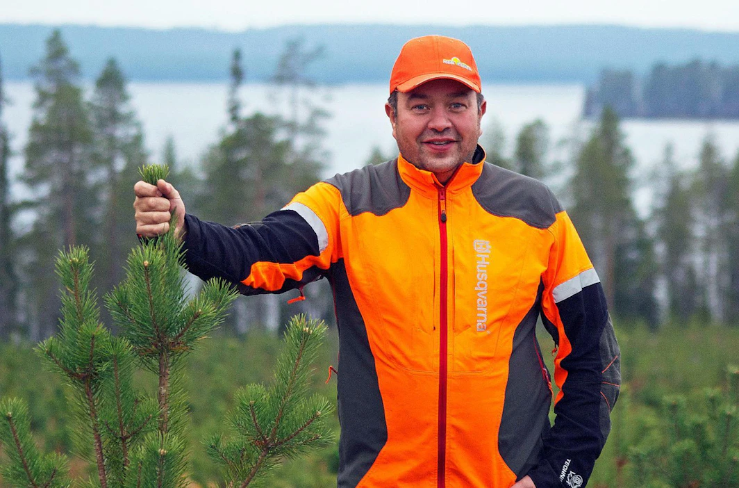 Kun Marko Poropudas osti ensimmäiset metsäpalstansa lainarahalla, hän työskenteli Metsäkeskuksen metsätoimihenkilönä.