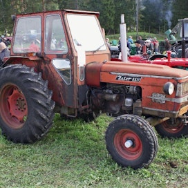 Zetor 5511 1966–1972 Lišen, Brno, Tšekkoslovakia Valmistettu yhteensä eri versioina 37 535 kpl
