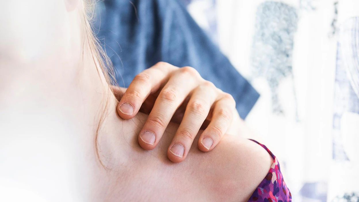 Pohjoismaisessa vertailututkimuksessa kaksi kolmasosaa 20–45-vuotiaista sanoi yli kymmenen vuotta sitten voivansa kuvitella ostavansa laadukkaita seksileluja. Ostohalua heikensivät ostamisen kiusallisuus ja epäsopivat ostopaikat.