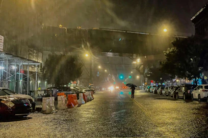 Ida-myrsky on tuonut mukanaan kaatosateita ja tulvia muun muassa New Yorkin kaupunkiin. Lehtikuva/AFP