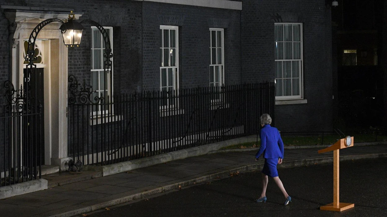 Pääministeri Mayn mielestä hallitsematon brexit voidaan estää vain äänestämällä hänen neuvottelemansa erosopimuksen puolesta. LEHTIKUVA/AFP