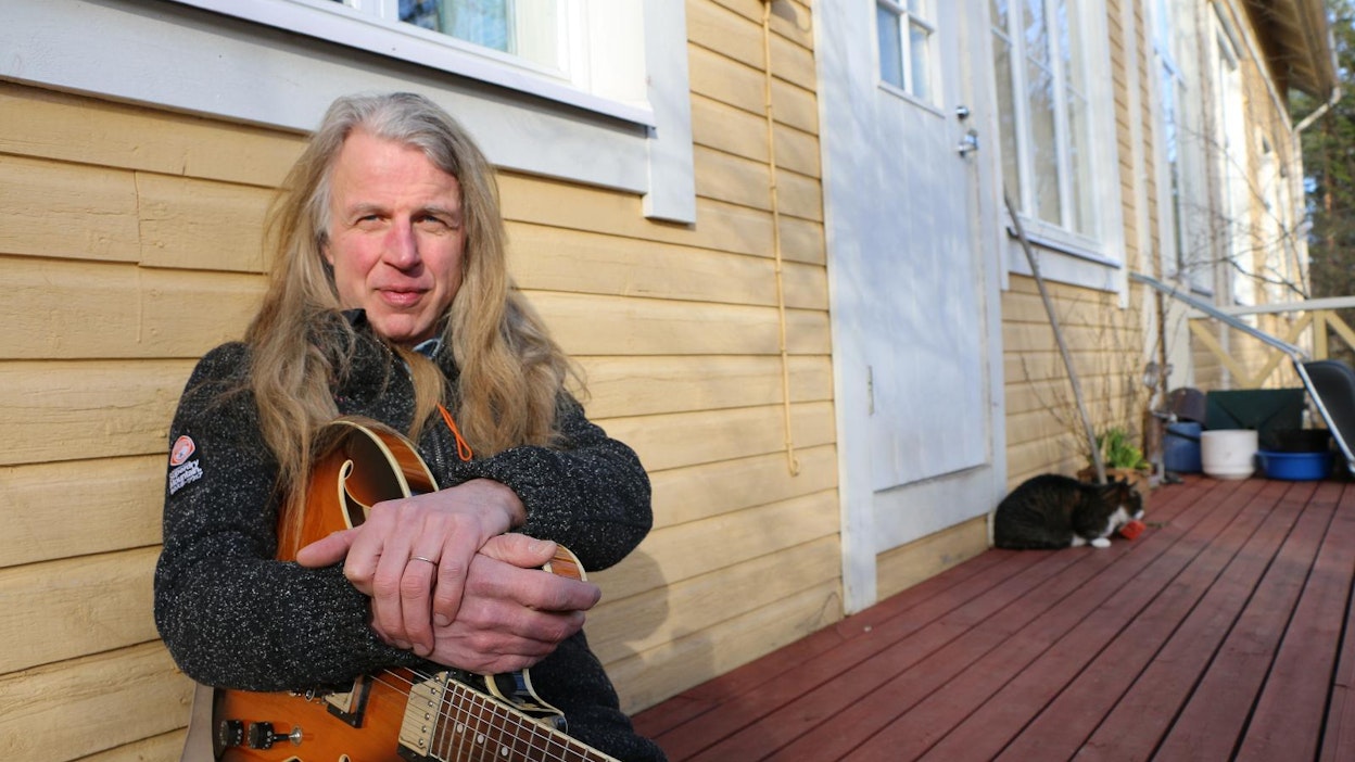 Hanne Sepponen kertoo viihtyvänsä maalla.