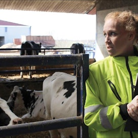 Jonna Greiff vastaa Rosdalan karjasta ja työntekijöistä. JUKKA LEHTINEN