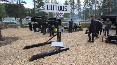 Koneviesti kyseli koneyrityksiltä vientinäkymistä FinnMetko 2022 -näyttelyssä. Kuvituskuva. 