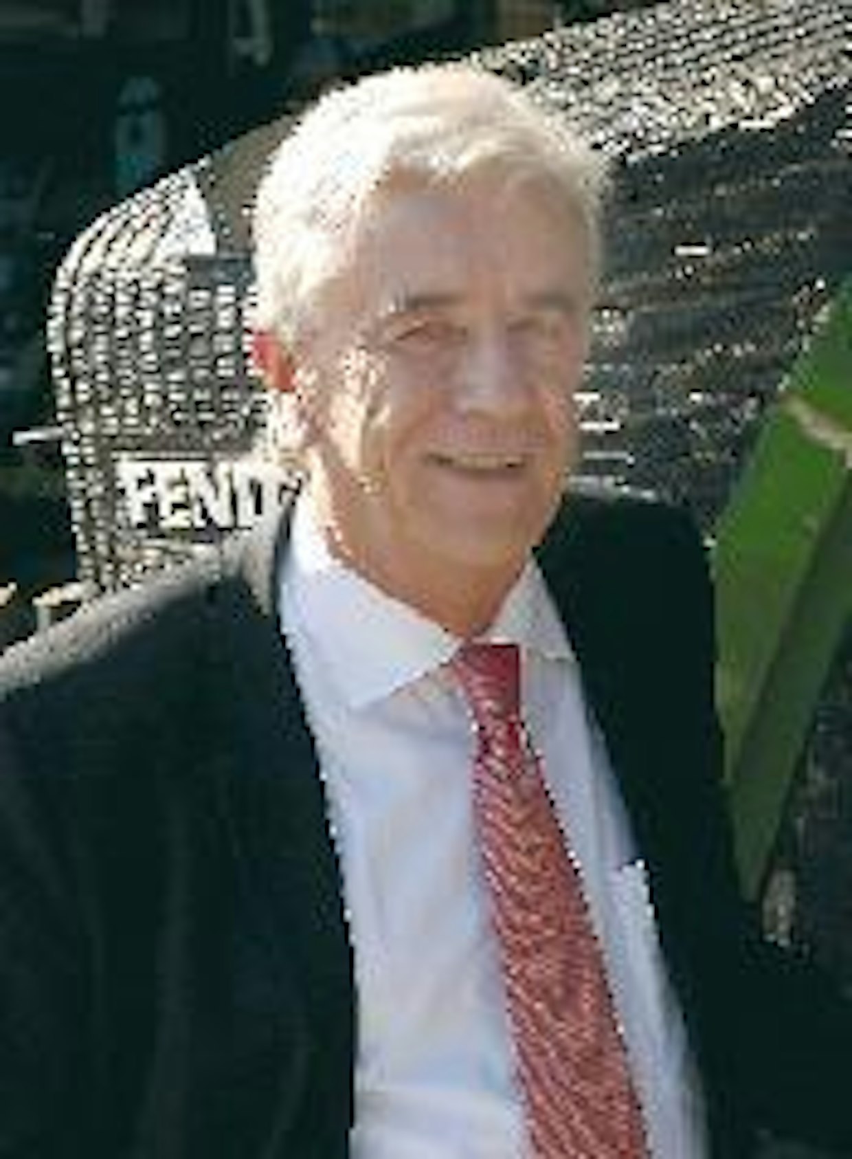 Hermann Merschroth kertoi Fendtin viime vuoden liikevaihdon olleen yhtiön 75-vuotisen historian paras avatessaan uusien traktorimallien esittelytilaisuuden.