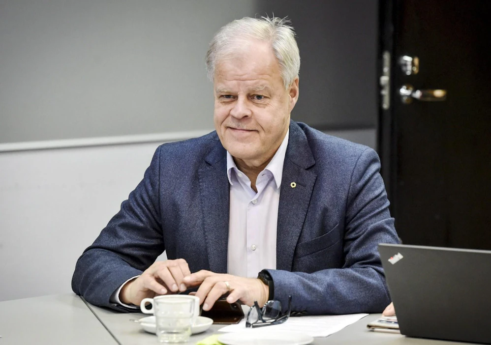 Olli Luukkainen pitää neuvottelukutsua hyvänä merkkinä, mutta ei lataa sille vielä suuria odotuksia. LEHTIKUVA / EMMI KORHONEN