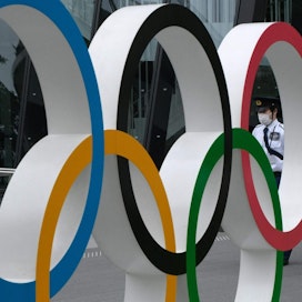Olympialaiset on tarkoitus järjestää 23. heinäkuuta–8. elokuuta. Paralympialaisten on määrä alkaa 24. elokuuta ja päättyä 5. syyskuuta. LEHTIKUVA/AFP