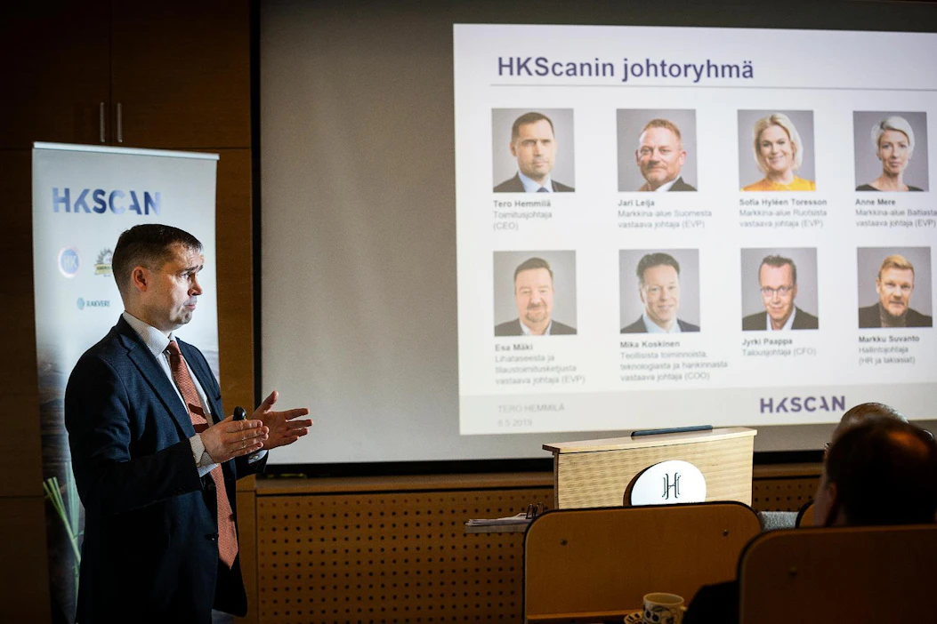"Nyt mennään eteenpäin kevyemmällä valkokaulusporukalla", Tero Hemmilä totesi maanantain tulosinfossa.