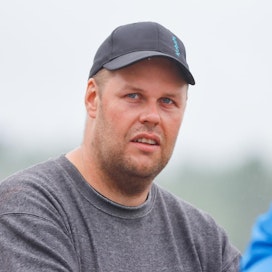 Timo Korvenheimo tuo peräti neljä valmennettavaansa Kolmevuotispokaaliin tavoittelemaan 10 000 euron ykköspalkintoa.