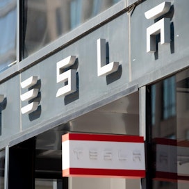 Kyseessä oli Teslan neljäs perättäinen voitollinen vuosineljännes. LEHTIKUVA / AFP