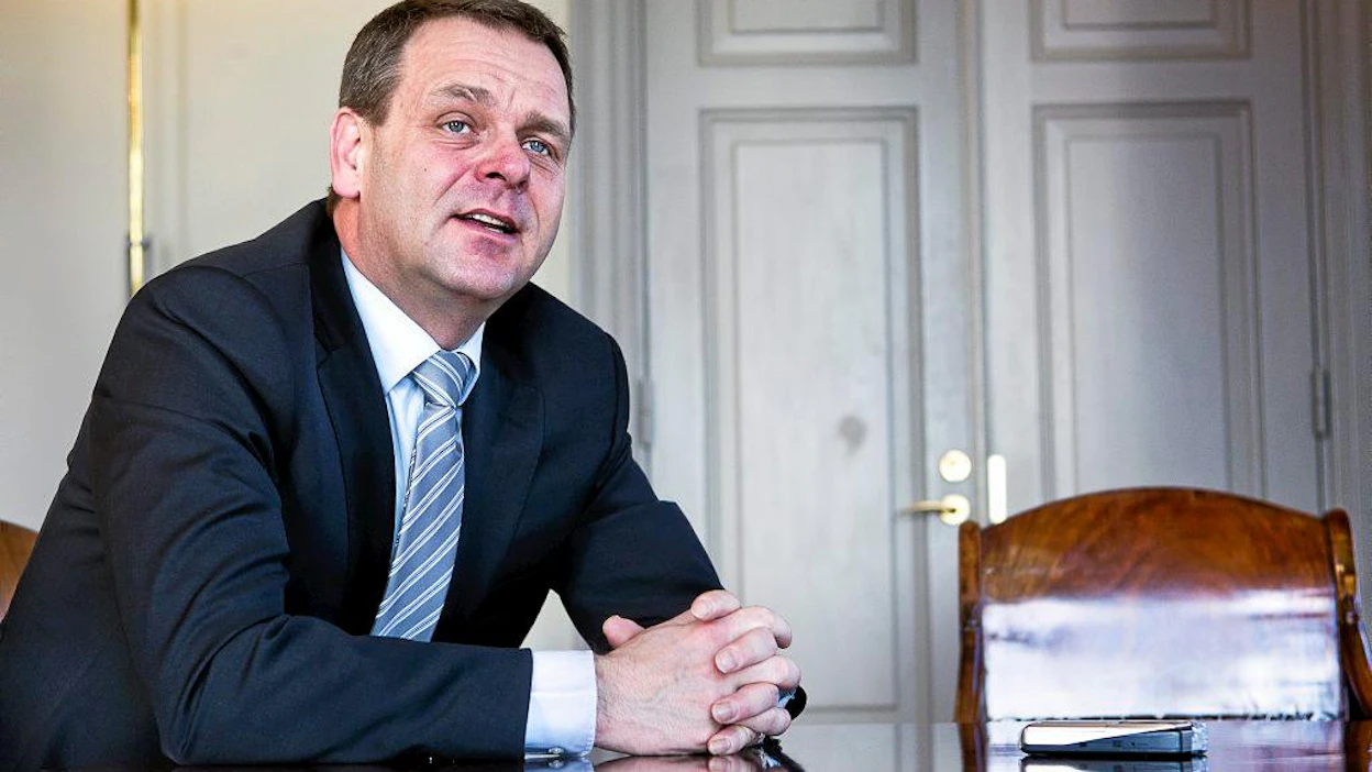 Jan Vapaavuori on ehdolla Luxemburgiin Euroopan investointipankkiin, jonka varapääjohtaja vaihtuu syyskuun alussa.
