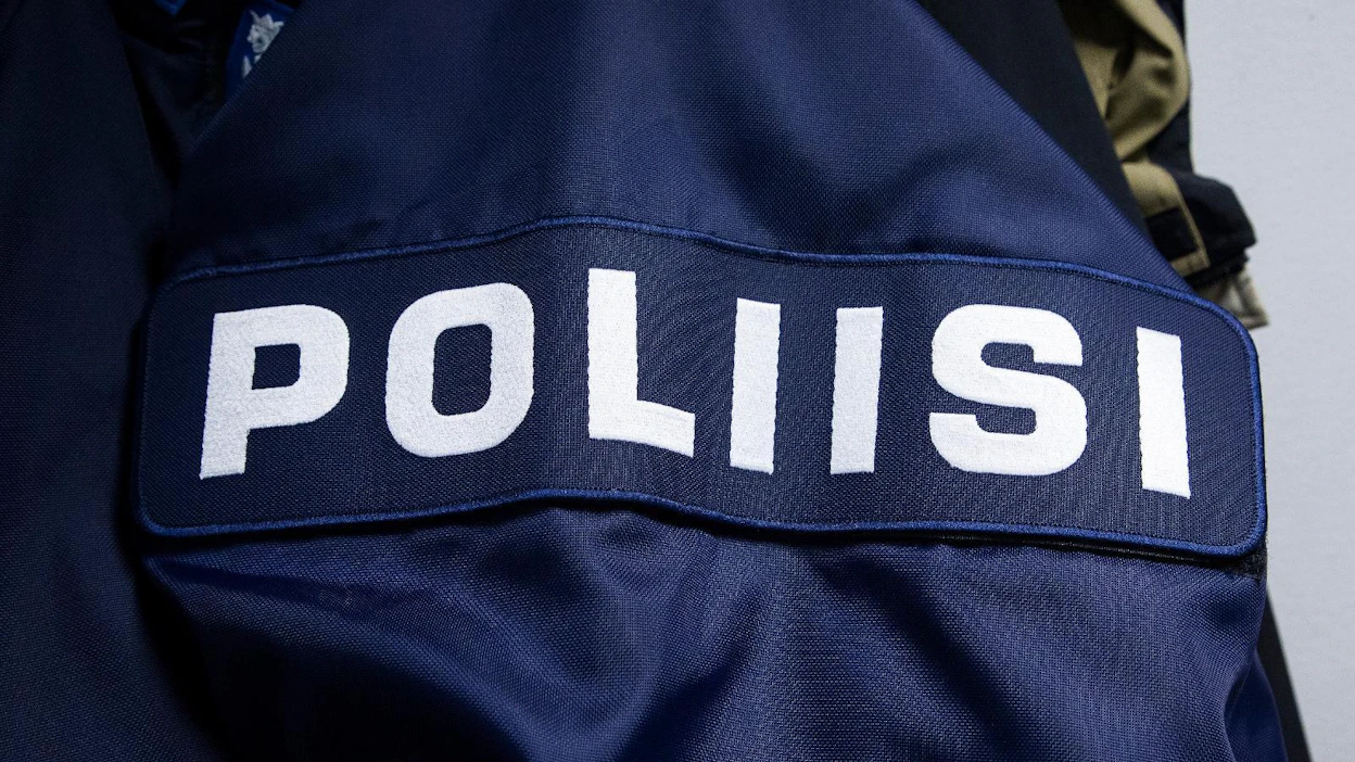 Poliisi on itse eilen torstaina päättänyt aloittaa esiselvityksen myös siitä, onko HK Scanin eläinkuljetuksessa ja eläinten siirrossa tuotantotiloihin tapahtunut eläinten kaltoinkohtelua, ja onko asiassa syytä epäillä rikosta.
