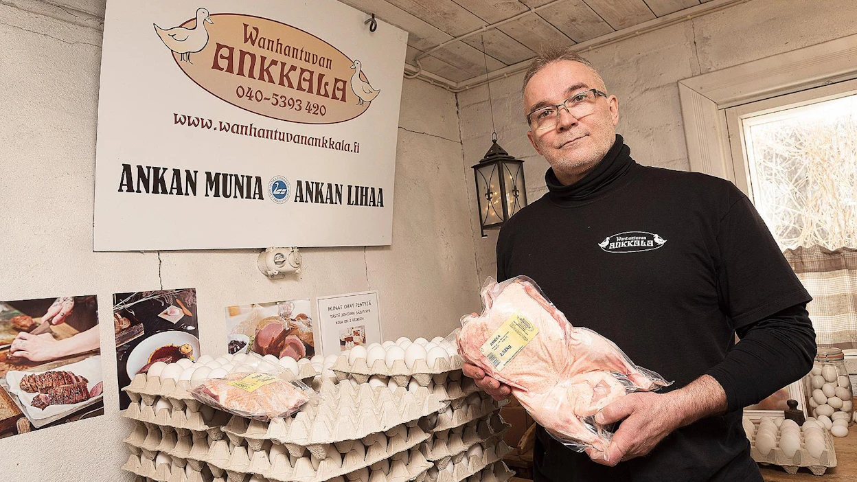 Mikael Oksasen esittelemät Wanhantuvan tuotteet tunnetaan monessa Suomen huippuravintolassa. ”Toivottavasti ravintolat saavat pitää ovensa auki matkailijoille kesällä.”