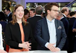 Vasemmistoliiton puheenjohtaja Li Anderson ja vihreiden puheenjohtaja Ville Niinistö ja  urakoivat kuntavaalien alla.