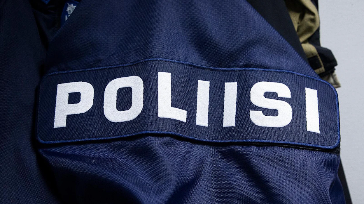 Rikospaikan tietojen mukaan tekijöillä on ollut Suomessa useita alaikäisiä uhreja. Poliisi ei kerro tarkemmin heidän ikäänsä eikä sukupuoltaan.