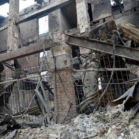 Ainakin 11 ihmistä on kuollut Venäjän tykistötulessa Ukrainan toiseksi suurimmassa kaupungissa Harkovassa. LEHTIKUVA/AFP