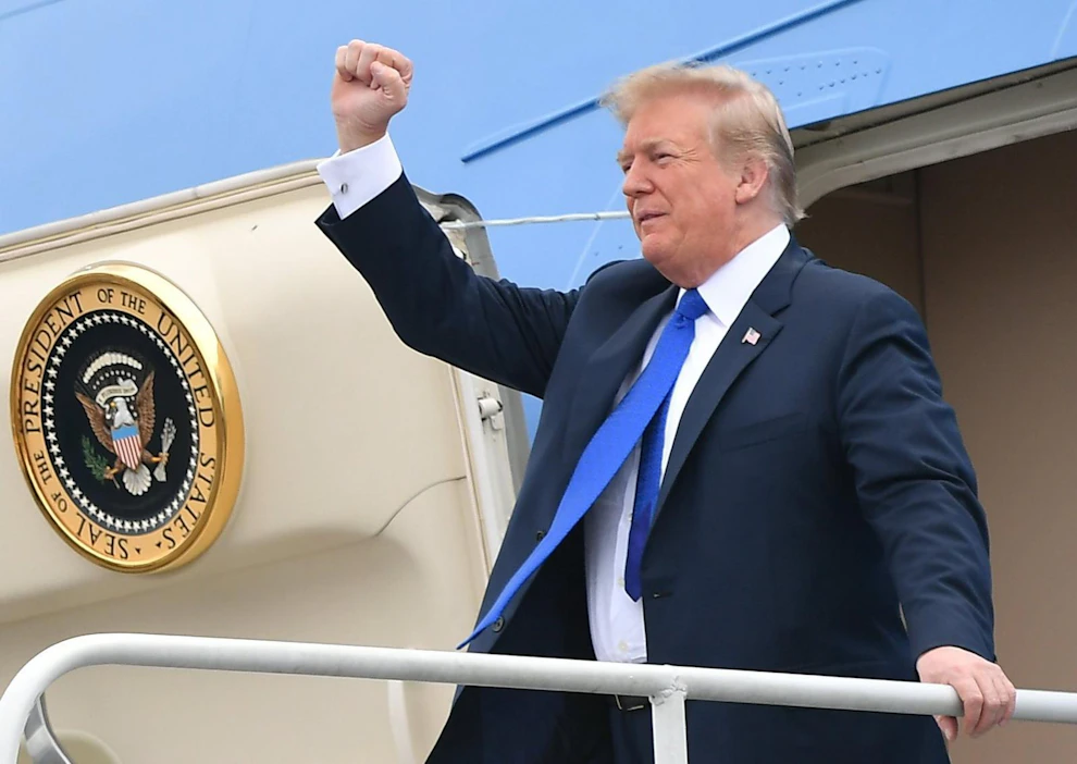 Yhdysvaltain presidentti Donald Trump on kiistänyt lakimiehensä välityksellä kaikki New York Timesin väitteet. LEHTIKUVA / AFP