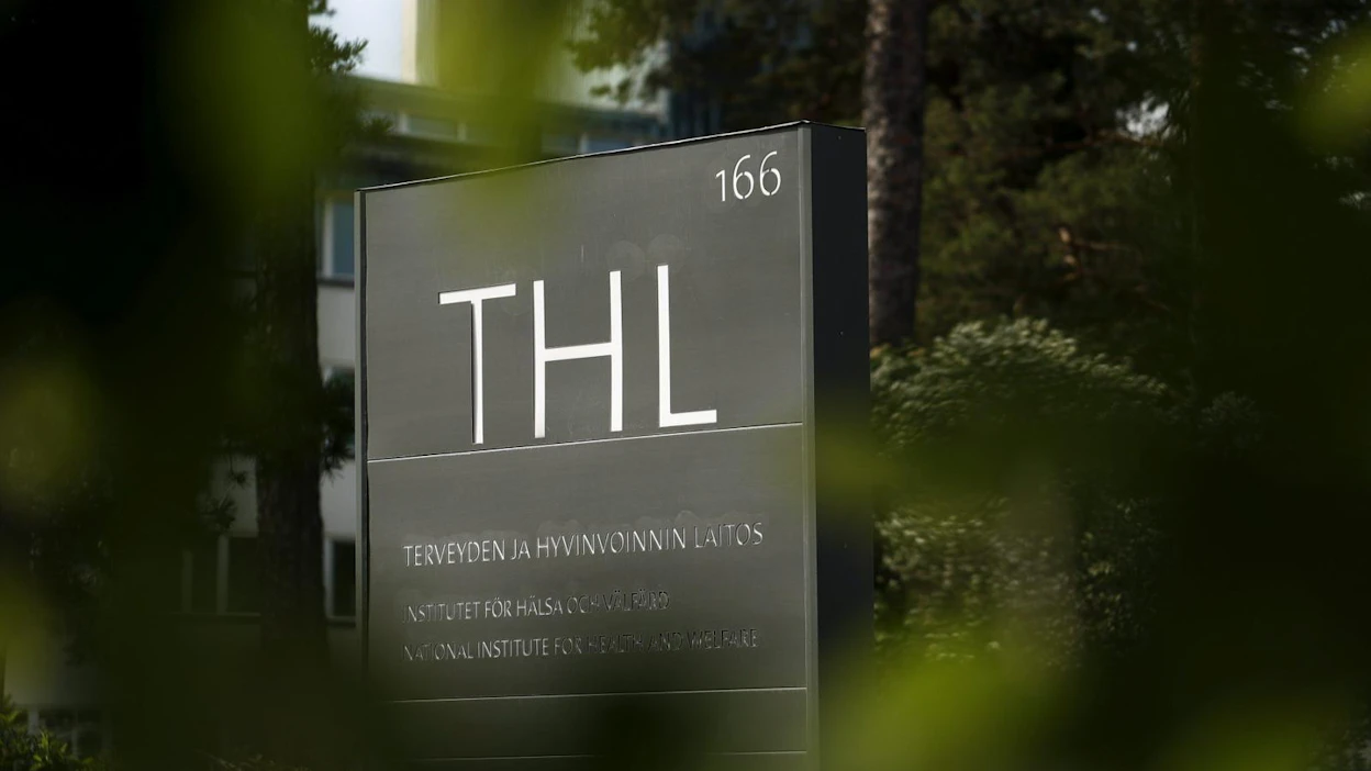 Kaikkiaan Suomessa on raportoitu tähän mennessä yli 94 300 koronavirustartuntaa. LEHTIKUVA / RONI REKOMAA