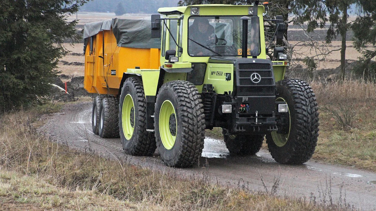 Vuosimallin 1985 MB-trac 1500