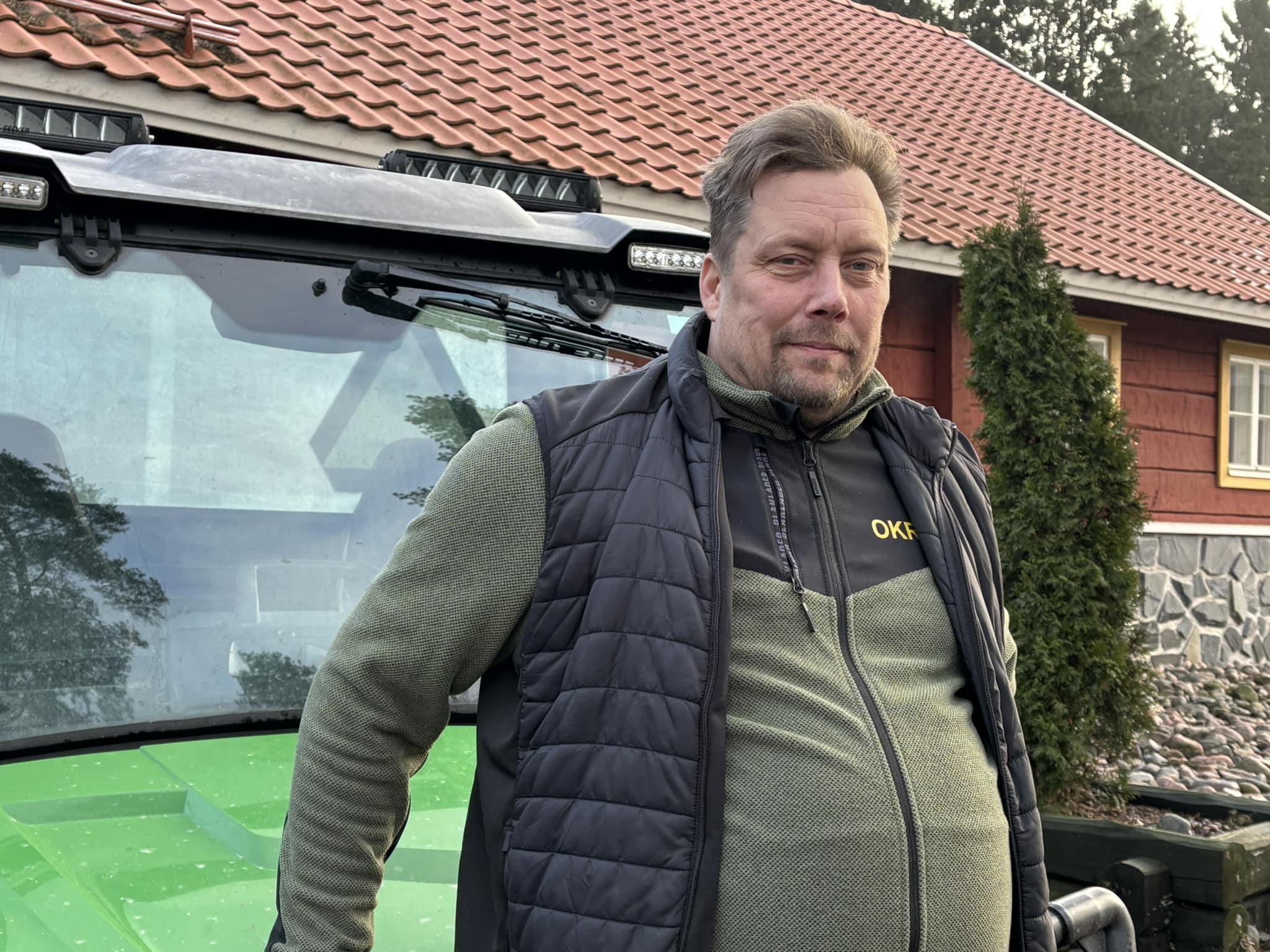 Okran kenttäpäällikkö Jussi Isotalo toteaa puhelimensa pirisseen sen verran tiheään viime viikkojen aikana, että heinäkuulle on odotettavissa monipuolinen ja vilkas näyttely.