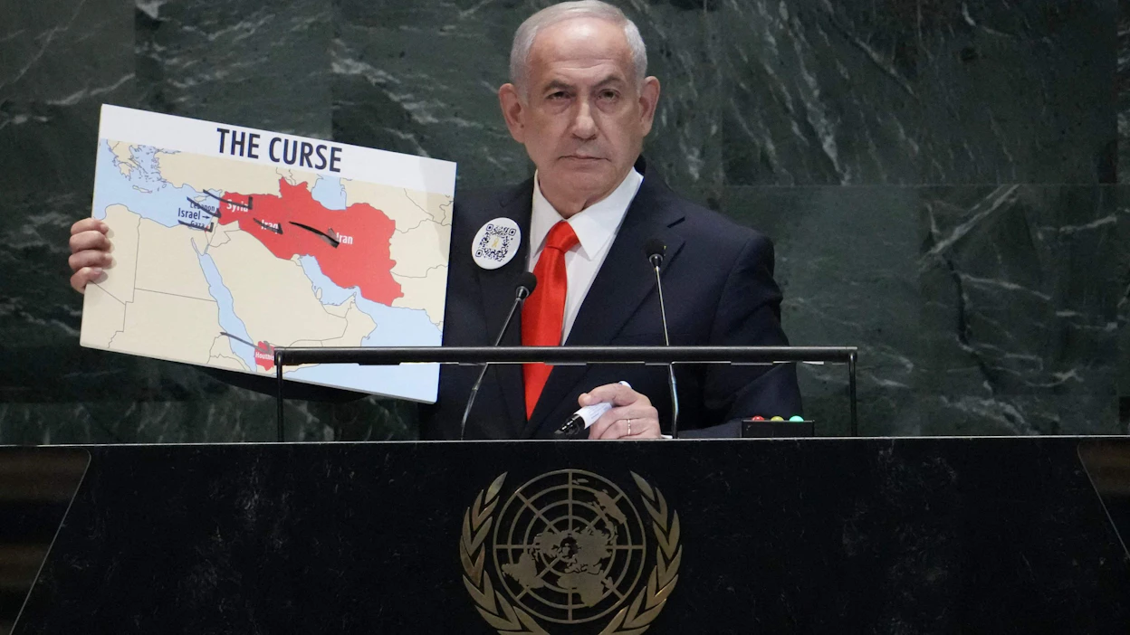 Israelin pääministeri Benjamin Netanjahu piteli karttaa puhuessaan YK:n yleiskokouksessa. LEHTIKUVA / AFP.