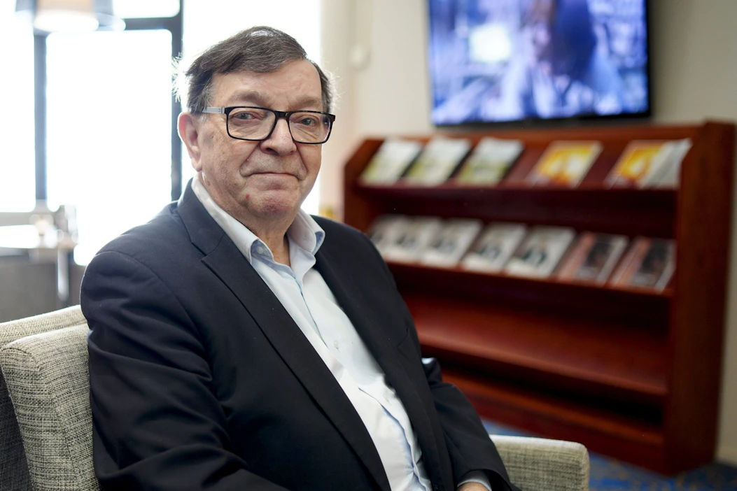 Paavo Väyrynen kertoi hieman ennen joulua, että hän oli joutunut pahoinpitelyn uhriksi itsenäisyyspäivänä. LEHITKUVA / Timo Aalto.
