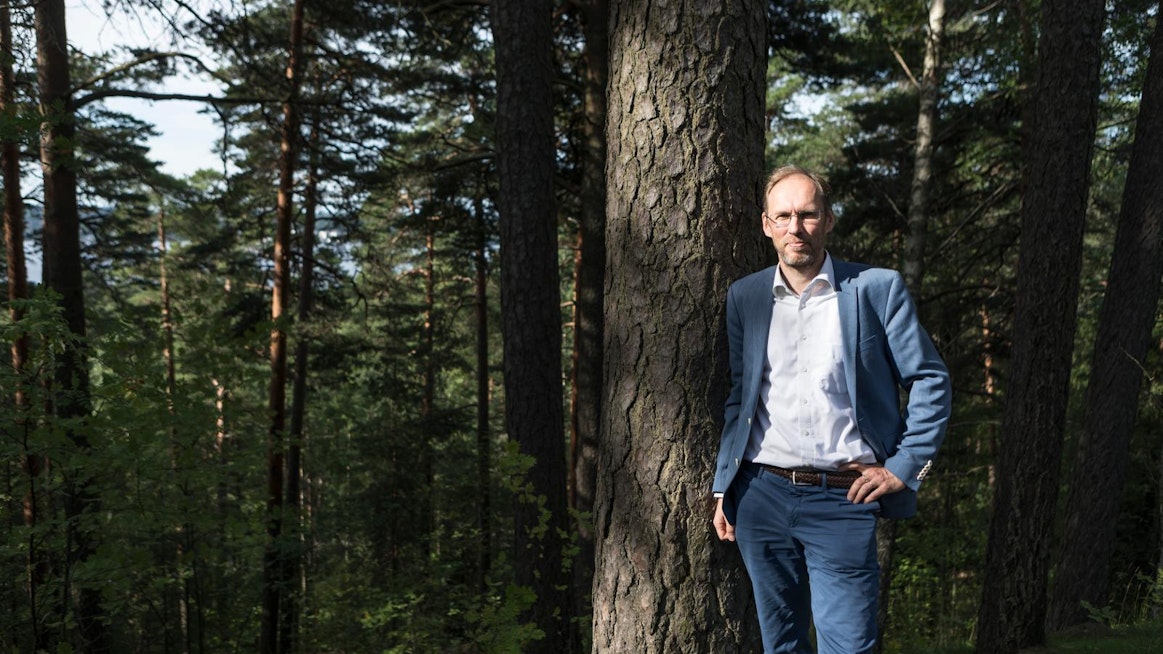 Johtaja Ari Einin mukaan yt-neuvotteluissa haetaan 900 000 euron säästöjä luontaisen poistuman, osa-aikaistusten ja irtisanomisten kautta.