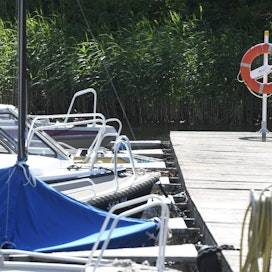 Viime vuonna toiseksi yleisin hukkumisen syy oli vesiliikenteen yhteydessä tapahtunut hukkuminen. Arkistokuva.