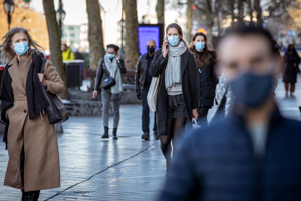 Yhteensä Suomessa on todettu epidemian alun jälkeen 43 616 koronatartuntaa.