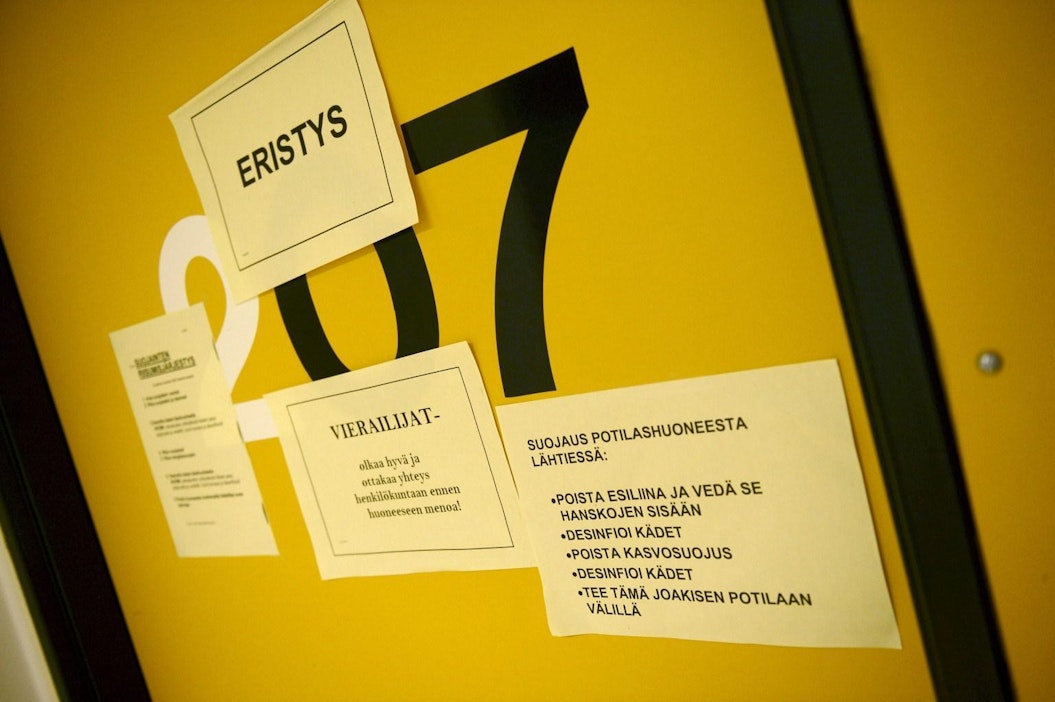 Antibioottiresistenssi voi johtaa superbakteerien syntyyn. LEHTIKUVA / Antti Aimo-Koivisto