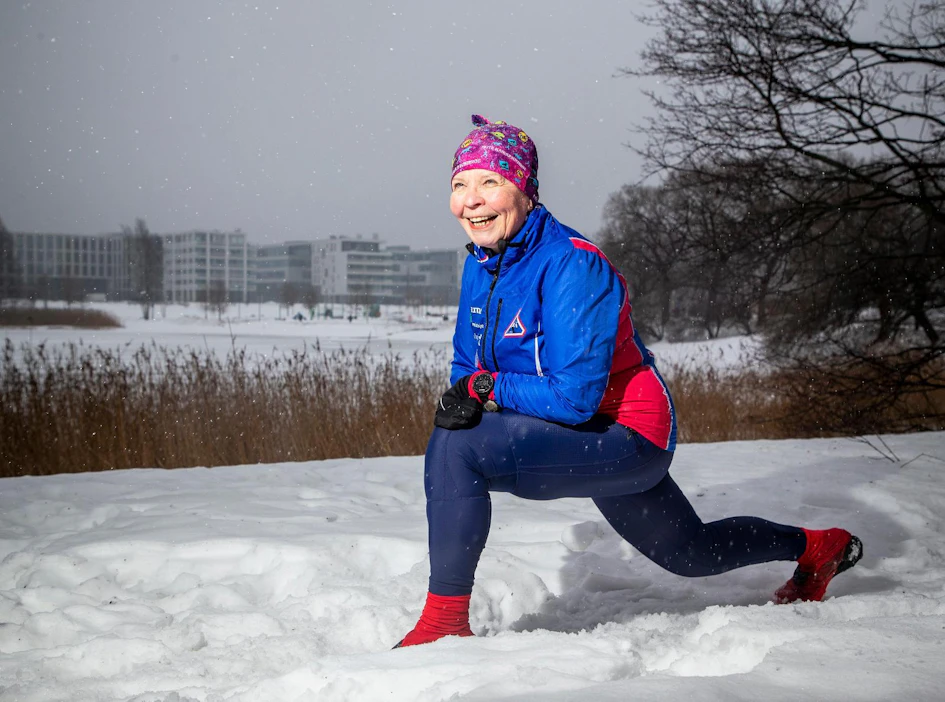 "En ole nopea, mutta kestävyyttä voin harjoitella kuinka paljon vain", sanoo Tuija Rantalainen ja kehottaa jokaista löytämään omat vahvuutensa. "Kaikki pitkät matkat lopulta tehdään päällä eli pään pitää kestää, vaikka on vaikeaa. Niinhän se on töissäkin."