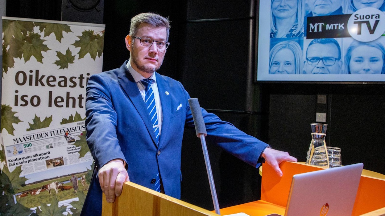 MTK:n valtuuskunnan puheenjohtaja Eerikki Viljanen vaati valtuuskunnan avauspuheessaan kansallisen ruokapaneelin perustamista.
