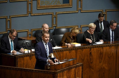 Valtiovarainministeri Petteri Orpo piti puheenvuoron eduskunnassa, jossa alkoi aamupäivällä keskustelu valtion ensi vuoden talousarviosta.