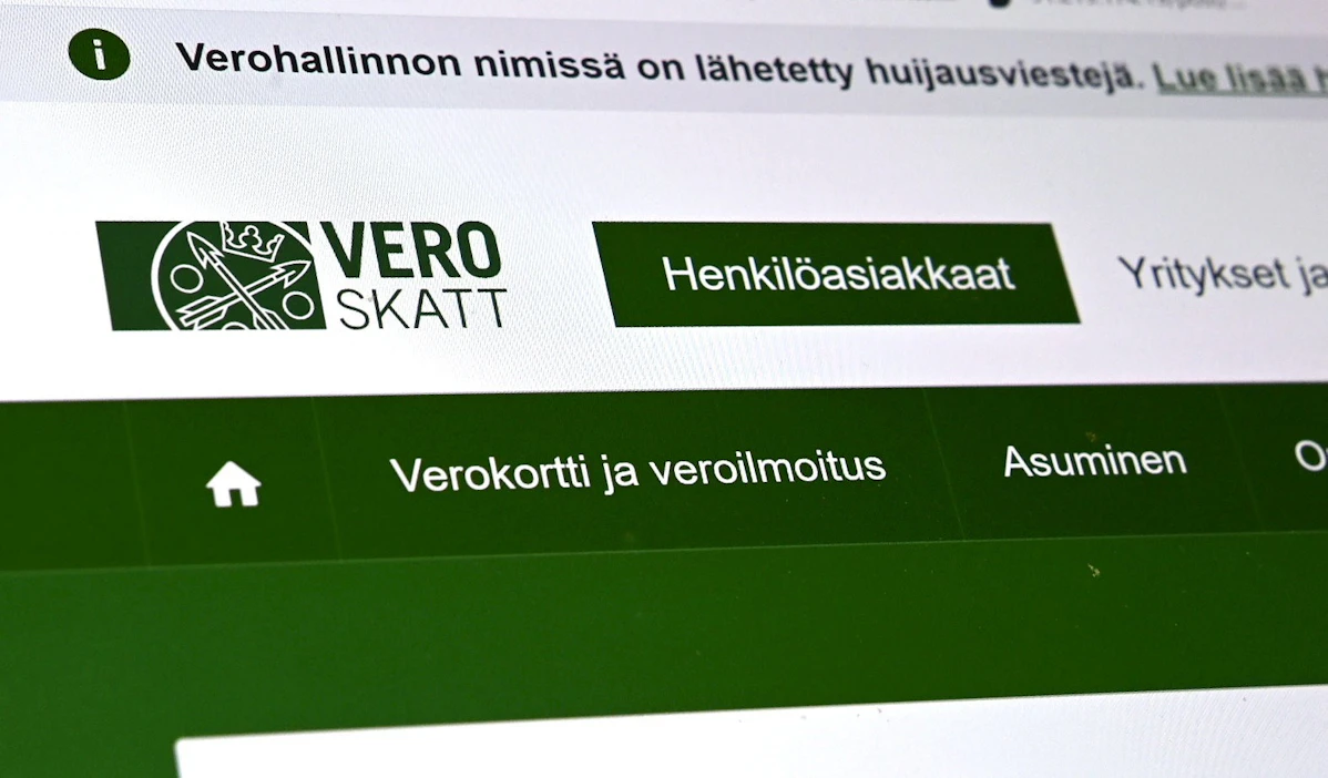 Esitäytettyyn veroilmoitukseen tulee täydentää ne tulot ja vähennykset, joita Verohallinto ei ole automaattisesti täyttänyt. MARKKU ULANDER / LEHTIKUVA.