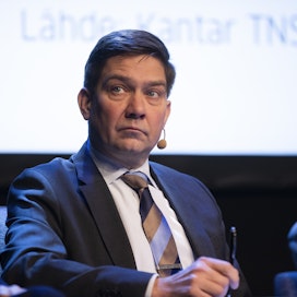 Tämän hetken ministereistä eduskunnasta oli tippumassa pohjoismaisen yhteistyön ja tasa-arvon ministeri Thomas Blomqvist (r.) Uudenmaan vaalipiiristä.