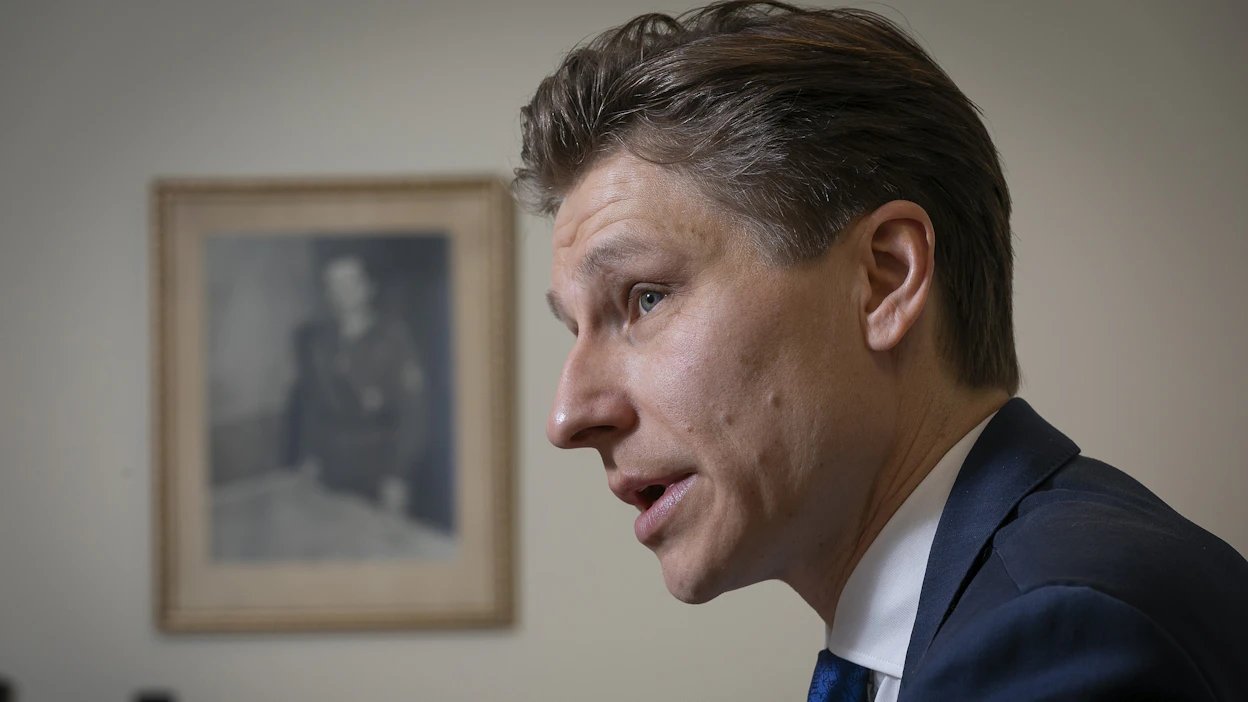 Puolustusministeri Antti Häkkänen (kok.) peräänkuuluttaa realismia ydinpelotekeskusteluun.
