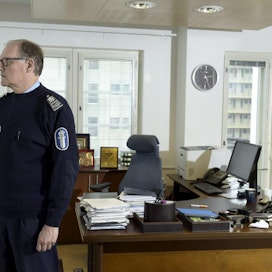 Epäiltyjen joukossa on entinen poliisiylijohtaja Mikko Paatero. Lehtikuva / Heikki Saukkomaa