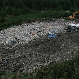 Kaatopaikoille kuljetettava jätemäärä väheni, kun vuodenvaihteesta alkaen niille ei enää saa viedä eloperäistä jätettä.