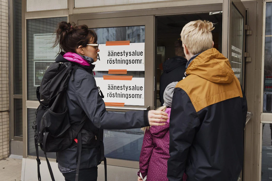 Tutkimus on ensimmäinen laaja selvitys suomalaisten äänestämisestä ja äänestysperusteista kuntavaaleissa. LEHTIKUVA / RONI REKOMAA