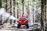 Pauli Pieti halusi, että laite liikkuu ketterästi epätasaisessa metsämaastossa.