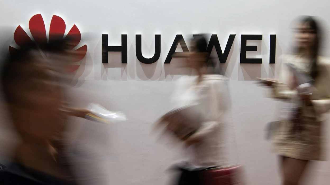Kiinalaisen teknologiayritys Huawein kerrotaan kehittäneen kasvojentunnistusteknologiaa. LEHTIKUVA/AFP
