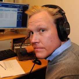 Ravien äänityöläinen, juuriltaan ruotsinsuomalainen Jari Åkerfeldt. Tällä hetkellä Åkerfeldt pitää tosin taukoa ravitoimittajan hommista.