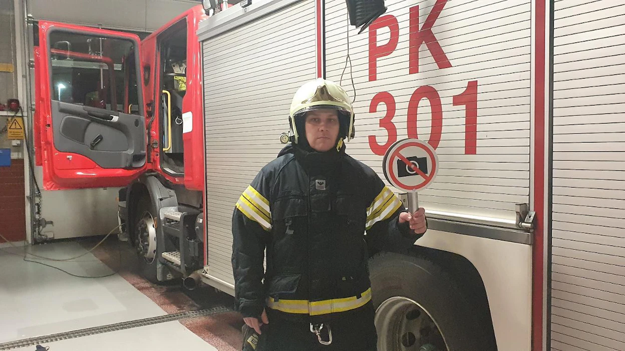 Kuvauskieltomerkin ideoi Jaakko Rinkinen Pohjois-Karjalan pelastuslaitokselta.
