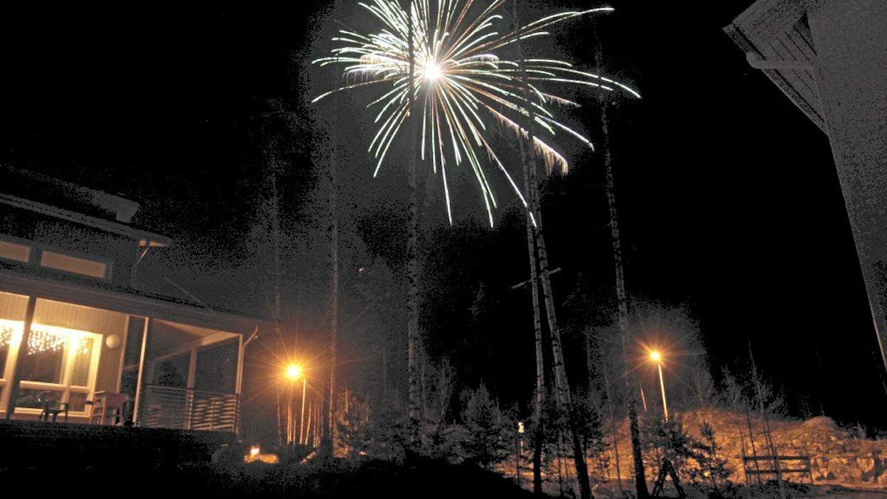 Melu ja pauke uudenvuodenaattona on satoja vuosia vanhaa kansanperinnettä.