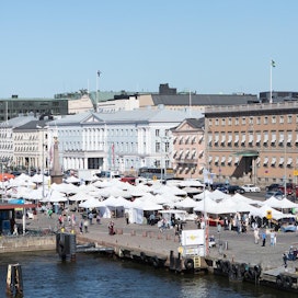 Telian liikkumistilastojen mukaan pääkaupunkiseutu tyhjeni kesän aikana. Helsingissä väkimäärä pieneni yhdeksän prosenttia.