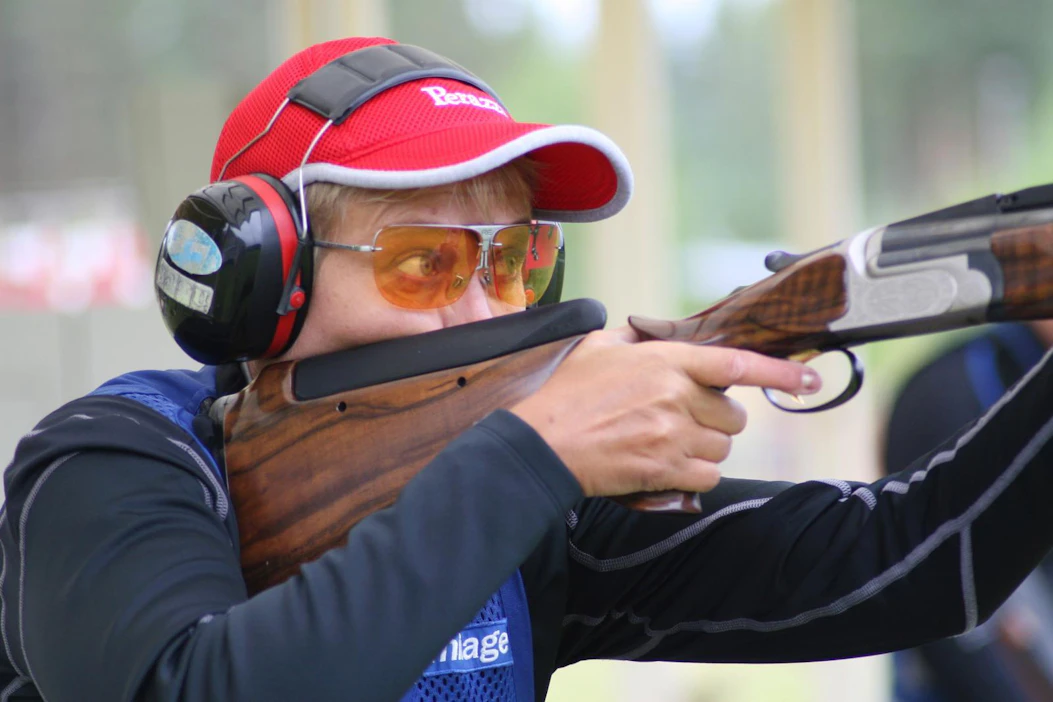 Satu Mäkelä-Nummelan tähtäin on jo Rion olympialaisissa. Tänä vuonna hän on ampunut jo lähes 30 000 savikiekkoa.